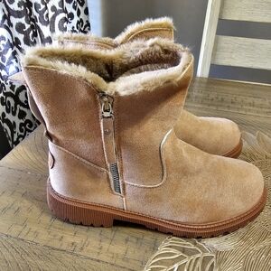 Women's Faux Fur Lined Boots
